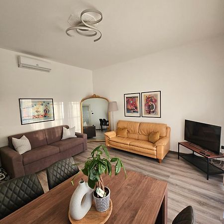 Casa Sara Como Lake Parcheggio Interno Privato Cernobbio Kültér fotó