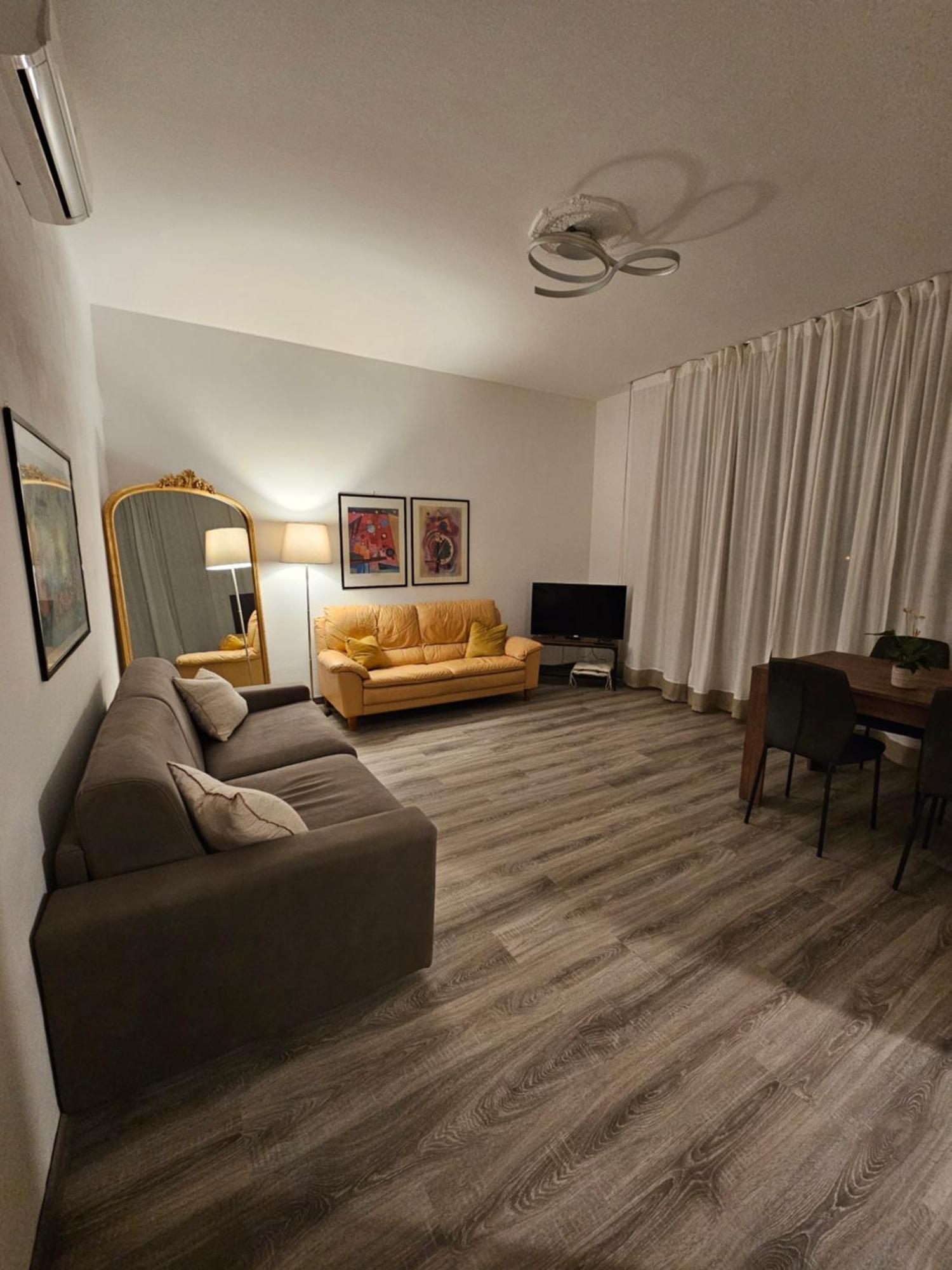 Casa Sara Como Lake Parcheggio Interno Privato Cernobbio Szoba fotó